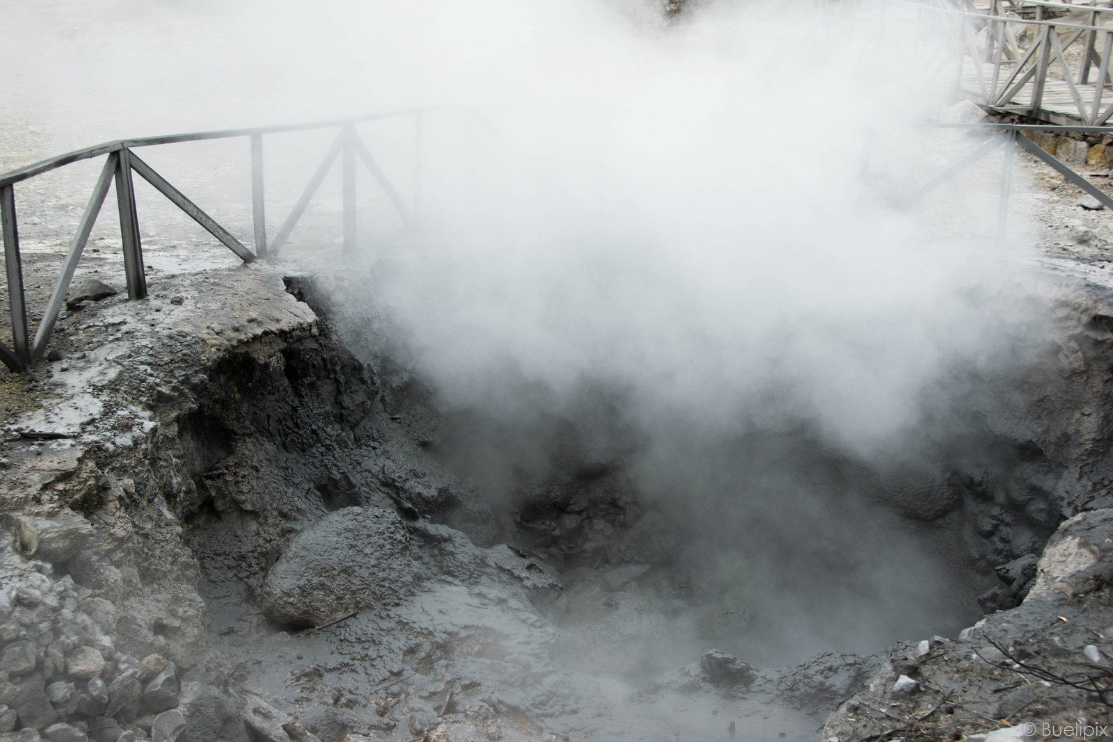 Fumarolen bei Furnas (© Buelipix)