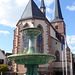 Deidesheim - Marktbrunnen und Kirche