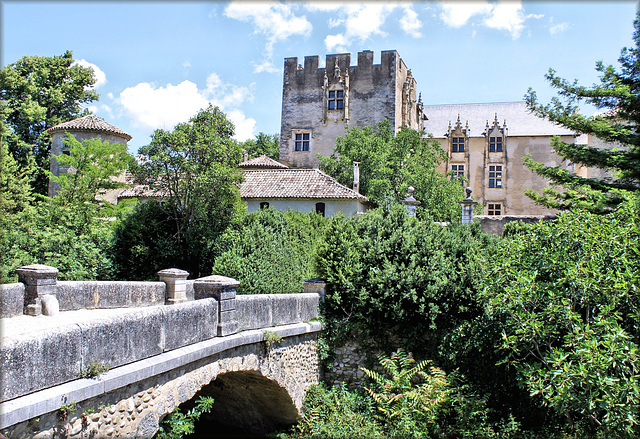 Allemagne-en-Provence (04) 19 juin 2014.