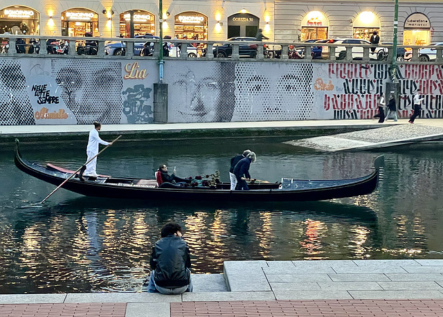 una gondola a Milano una gondola a Milano