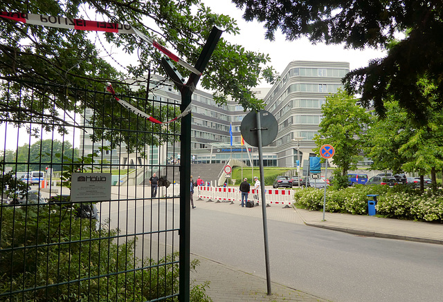 HG20FF, Hamburg-Hindenburgstr. -Police Headquarter (2xPiP)
