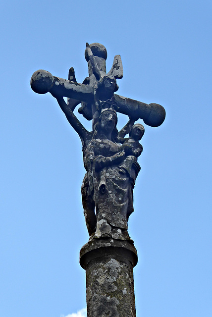 calvaire chapelle SAINT VOARIN