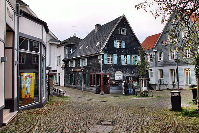 Ruhrstraße (Historische Altstadt Kettwig, Essen) / 1.11.2023