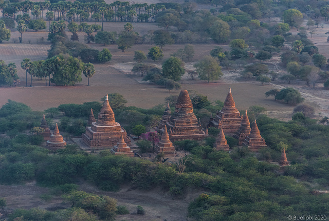 im Ballon über Bagan (© Buelipix)