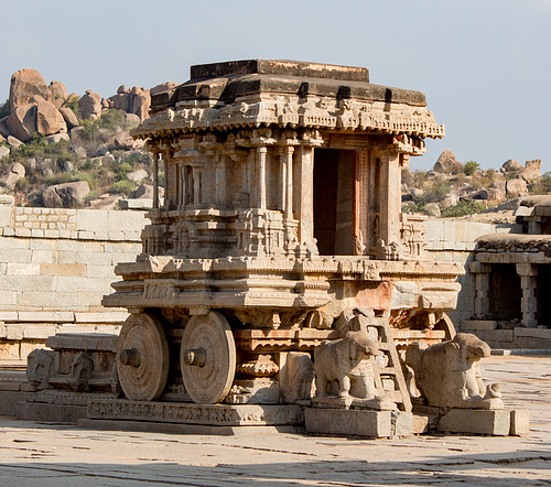 Tempel und Ruinen von Hampi