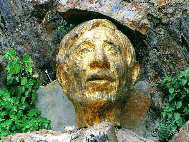 Kunst im Felsen in Collioure