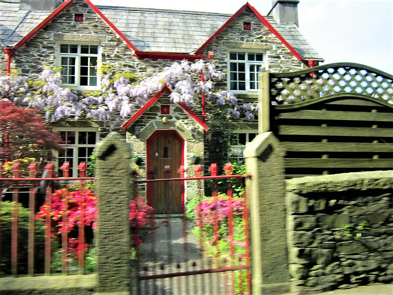 One of the cottages lining the road back