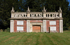 Higgins Mausoleum, Turvey Churchyard, Bedfordshire