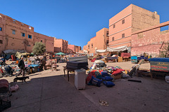 Rien de neuf en vue ! / Second hand display for sale