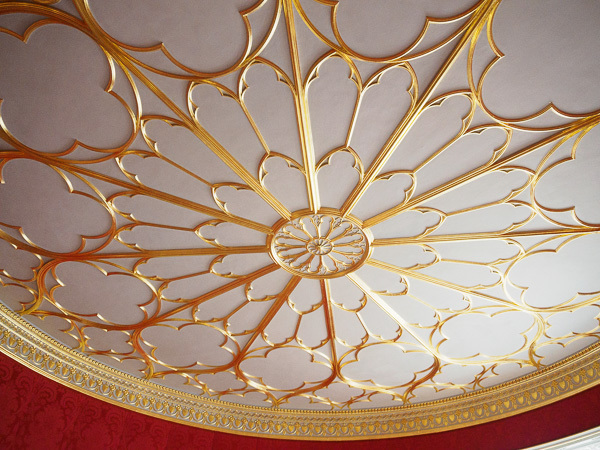 Round room ceiling