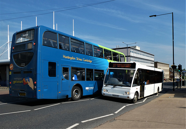 Mulleys Motorways MX08 DHN and Stagecoach East 15214 (YN15 KHL) in Bury St. Edmunds - 24 Jun 2021 (P1080819)