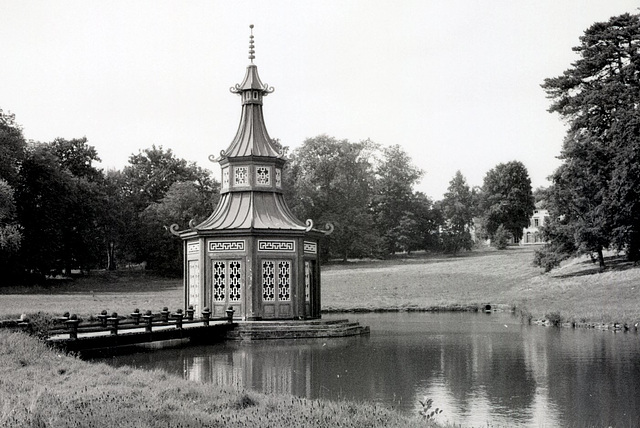 La pagode chinoise du château de Groussay