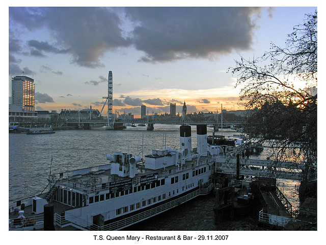 TS Queen Mary, from Waterloo Bridge, 29 11 2007