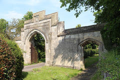 Gateway to the demolished Rampton Manor, Nottinghamshire