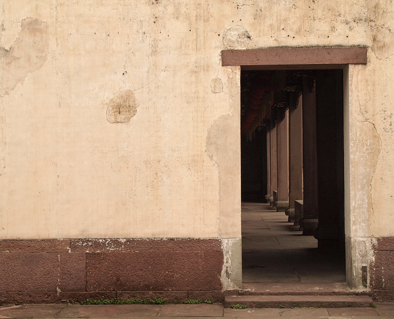 Passage at Tianyi Pavilion