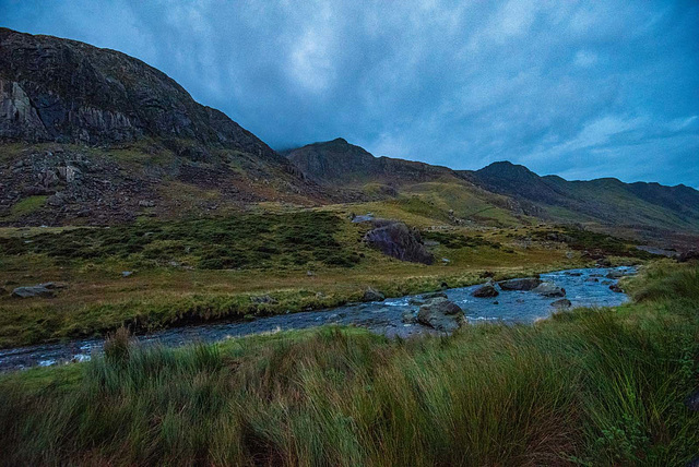 Llanberis Pass before dawn in the blue hour