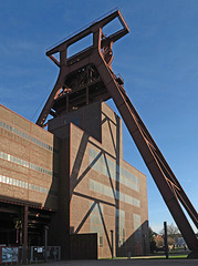 Der Zwillingsförderturm der Zeche Zollverein