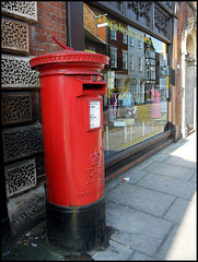 Salisbury pillar box