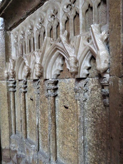 canterbury cathedral (30) c14 tomb chest of archbishop stratford +1348