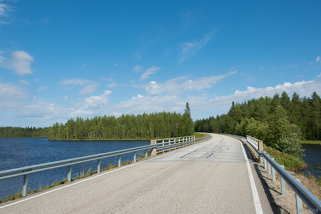 zwischen Kylmälahti und Kotalahti (© Buelipix)