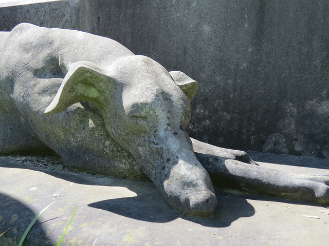 charlton cemetery, london