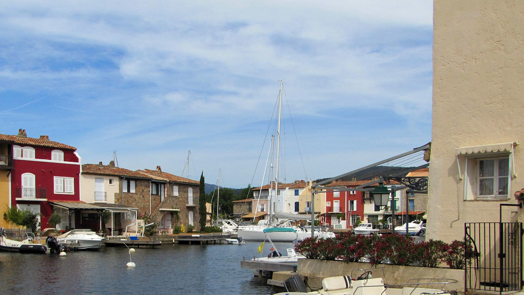 Port-Grimaud (Var / France) ... Hors saison !