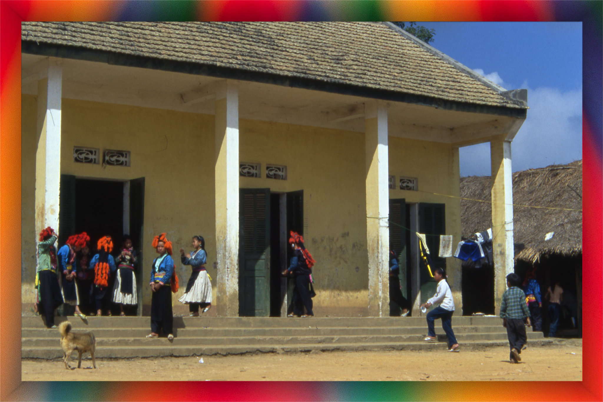 Classe d'école au Nord du Viet Nam (minorités)