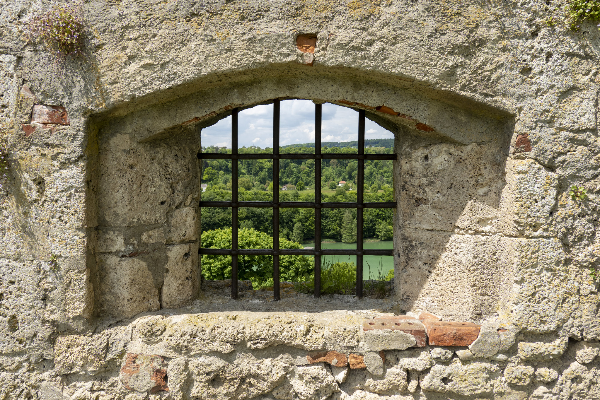 Mauer mit Durchblick - HWW!