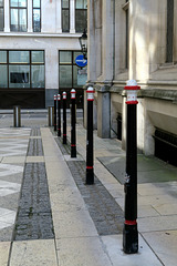 IMG 2817-001-Skinny Bollards