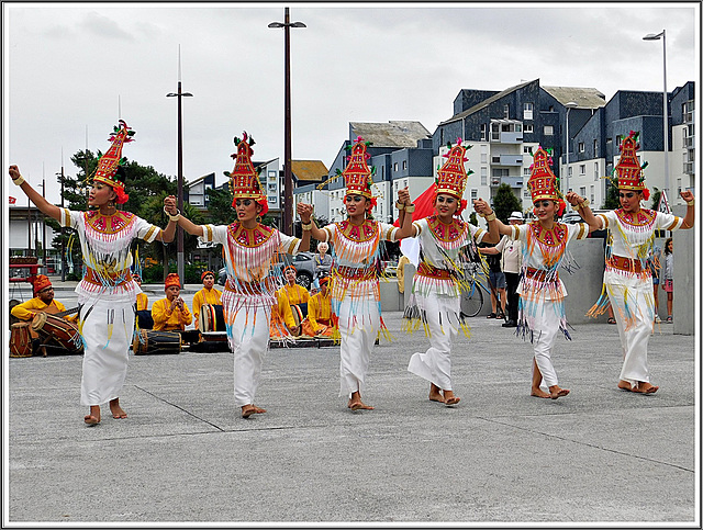 Folklore du monde à Saint Malo (2017): L'Indonésie