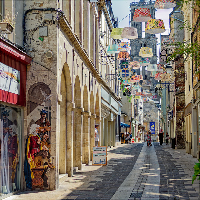 Laon Street View  09