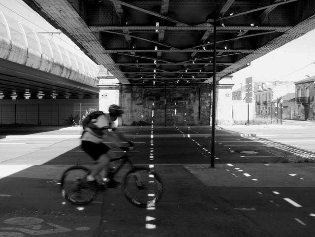 Passerelle Eiffel .