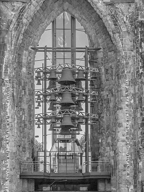 B minus 5 plus x - Hear the Bells Ringing ! B minus 5 plus x - Hear the Bells Ringing !
