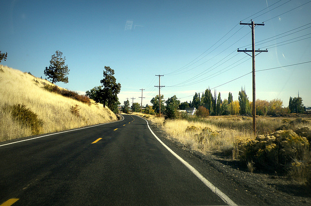 Lakeport Blvd.