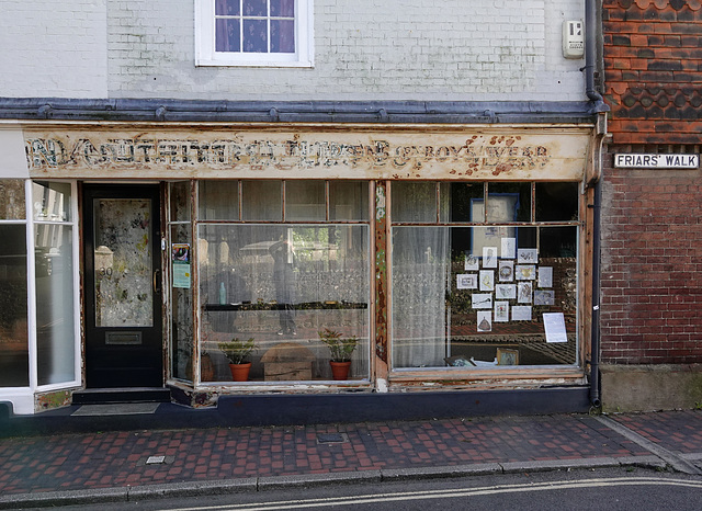 Double ghost sign