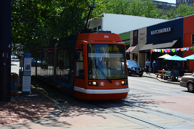USA 2016 – Portland OR – Škoda 10 T tram