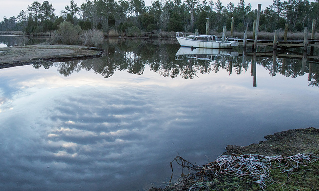 Mackerel sky, Bay River