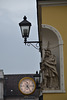 Linz, Hauptplatz, Corner Statue