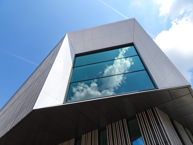 Haus der Bayerischen Geschichte - Fenster in die weiß-blaue Vergangenheit.