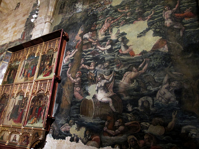 Paintings in Saint Ildefonso Chapel.