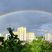 arc en ciel sur la ville