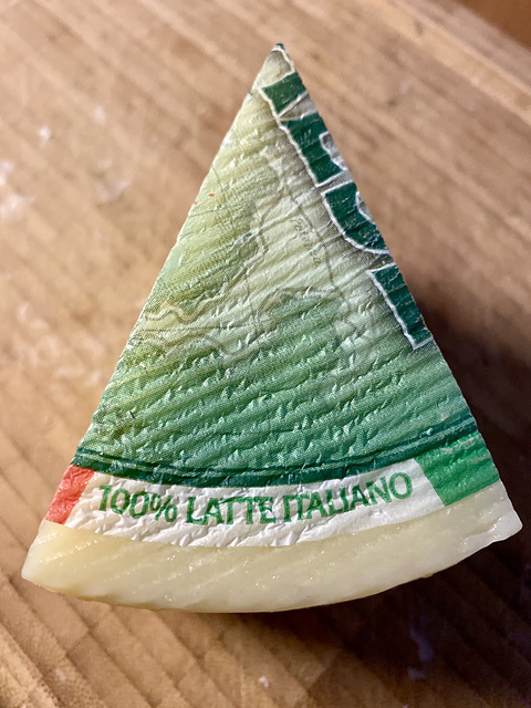 100% Italian milk