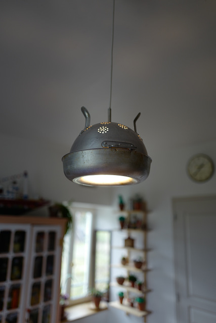 Not an UFO, just not your lamp :-)