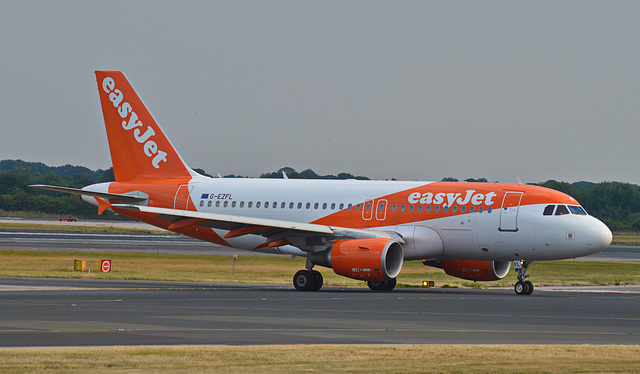 EasyJet EZFL