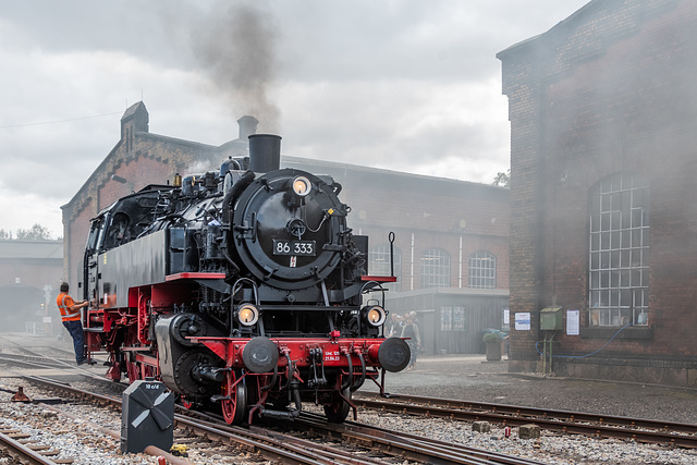 Lok 86 333 der PRESS - Eisenbahn-Bau- und Betriebsgesellschaft Pressnitztalbahn mbH