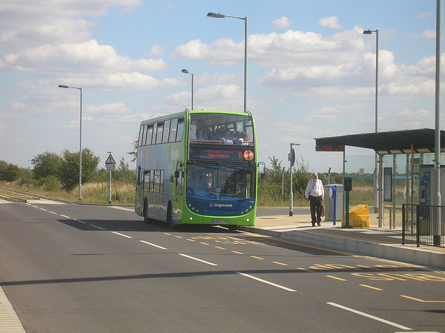 DSCN6685 Stagecoach East 15457 (AE09 GYD) at Longstanton (Busway) - 9 Aug 2011