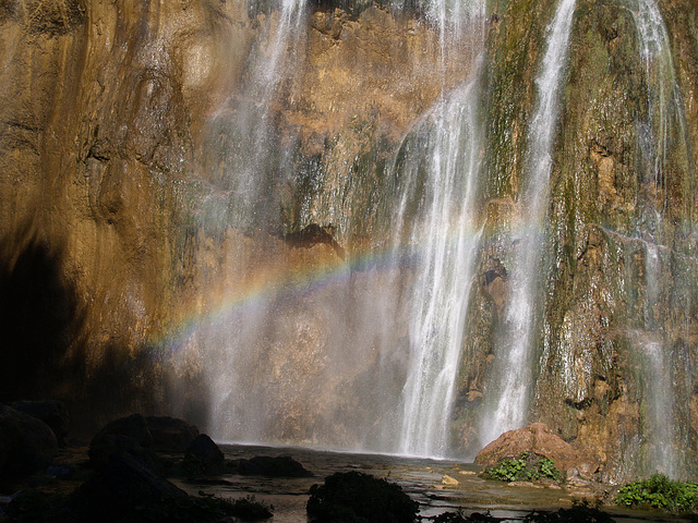 Plitvička Jezera, Rainbow in Great Waterfall