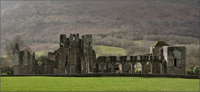 Llanthony Priory