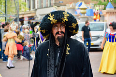 Leidens Ontzet 2017 – Parade – Wizard