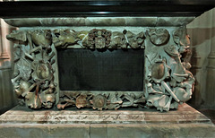 canterbury cathedral (182)c17 tomb of dean fotherby +1619, covered in skulls and bones